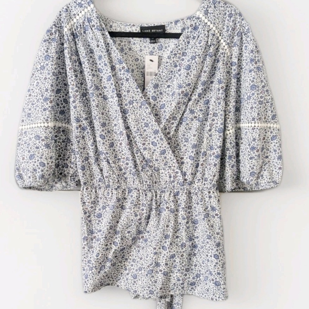 NWT Lane Bryant Size 24 Womens Blue White Ditsy Floral Print Faux Wrap Top
